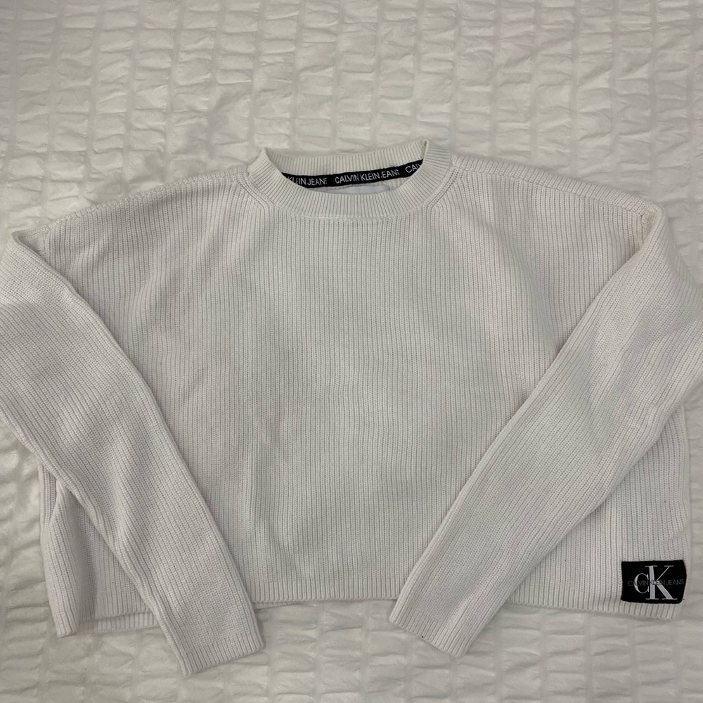 White cropped sweater